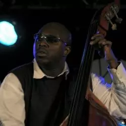 Charnett Moffett