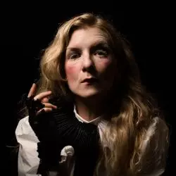 iamamiwhoami