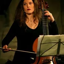 Isabelle Saint Yves