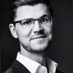 Jake Runestad