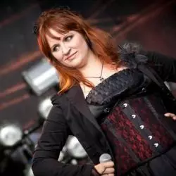 Lori Lewis