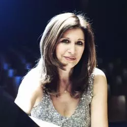 Monica Gutman