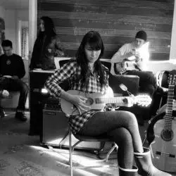 Nive Nielsen & The Deer Children