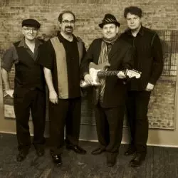 Ronnie Earl And The Broadcasters