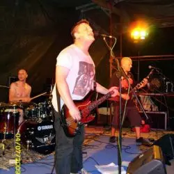 Tarnfarbe