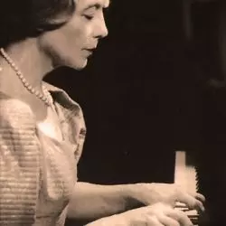 Yvonne Lefébure