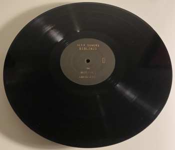 2LP Alex Somers: Siblings
