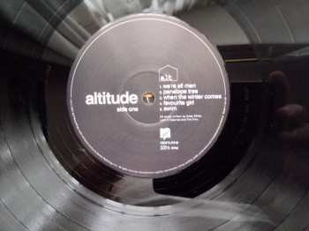 2LP ALT: Altitude  DLX