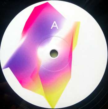 LP F.S. Blumm: Entangleland