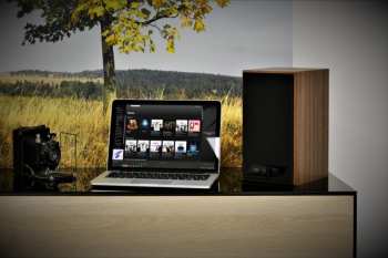 Hi-Fi AQ M 25 multimedia Ořech