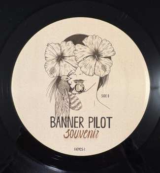 LP Banner Pilot: Souvenir