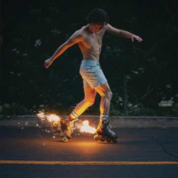 CD Benson Boone: Fireworks & Rollerblades