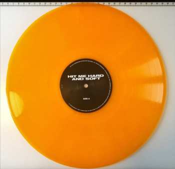 LP Billie Eilish: Hit Me Hard and Soft