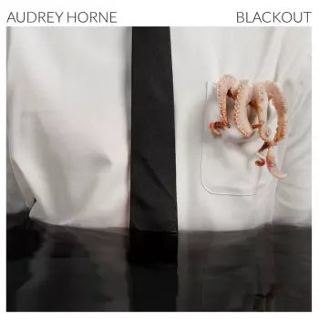 Audrey Horne: Blackout