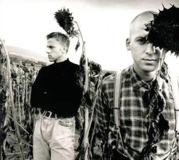 2CD Camouflage: Meanwhile LTD | NUM