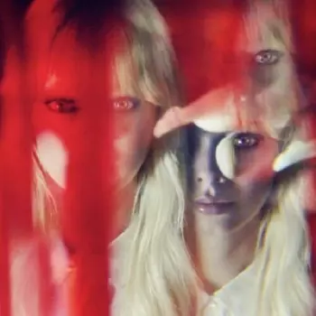 Chromatics: Camera