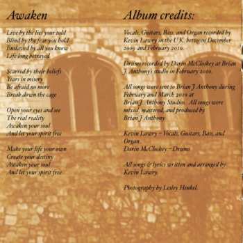 CD Crowned In Earth: Visions Of The Haunted