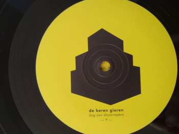 LP De Beren Gieren: Dug Out Skyscrapers