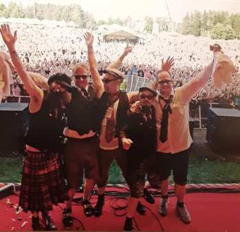 CD Eläkeläiset: Humppakalmisto