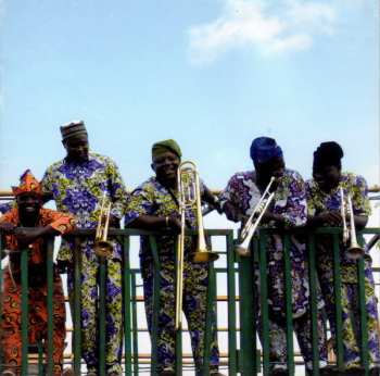 CD Gangbé Brass Band: Assiko