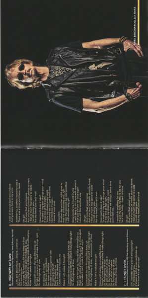 CD Giant: Shifting Time