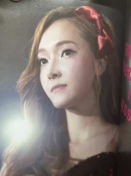 2DVD 소녀시대: Girls' Generation World Tour: "Girls & Peace" In Seoul