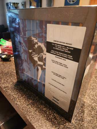 12LP/Box Set/Blu-ray Guns N' Roses: Use Your Illusion I & II DLX | LTD