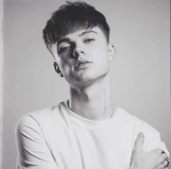 CD HRVY: Can Anybody Hear Me?