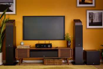 Hi-Fi JBL Stage 200P - Aktivní Subwoofer, 10", 150 W Rms - černá