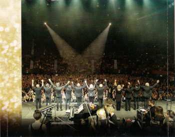 CD/DVD Olivia Newton-John: Highlights From Two Strong Hearts Live (CD & DVD Collection) DLX