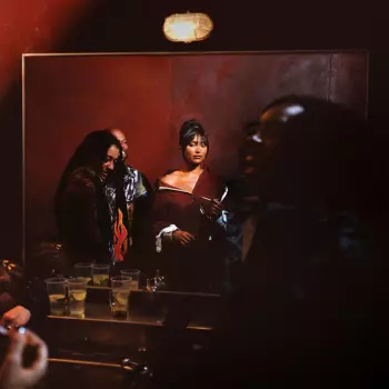 Joy Crookes: Juniper