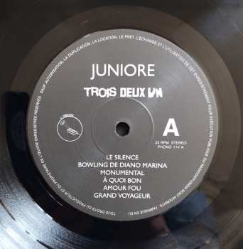 LP Juniore: Trois Deux Un