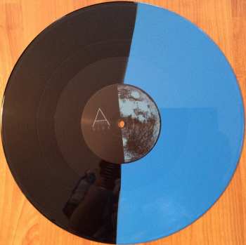 LP Kestrels: The Moon Is Shining Our Way CLR | NUM | LTD