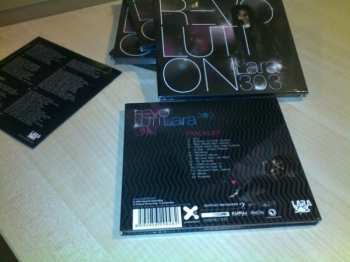 CD Lara 303: Revolution