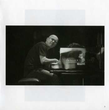 CD Marcin Wasilewski Trio: Live