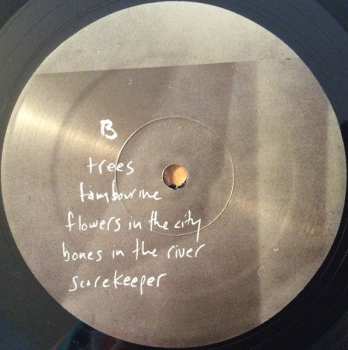 LP Michael Feuerstack: Tambourine Death Bed LTD