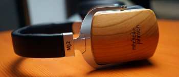 Hi-Fi Mitchell & Johnson Mj2