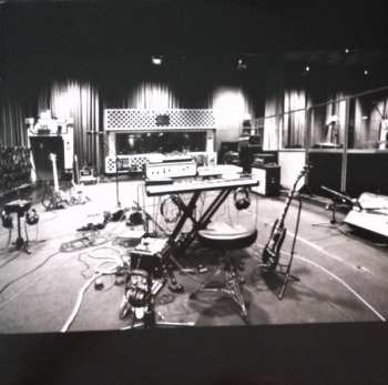 2EP Om: BBC Radio 1 LTD | CLR