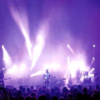 3LP/CD Peter Hook And The Light: Joy Division - A Celebration - Live At Manchester Apollo CLR | LTD