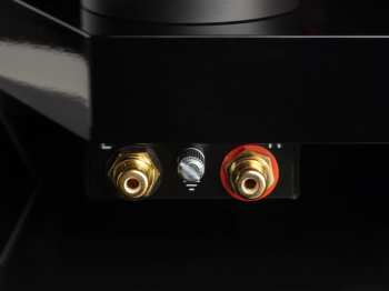 Hi-Fi Pro-ject AC/DC TURNTABLE