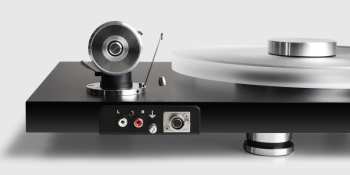 Hi-Fi Pro-ject Debut Reference 10