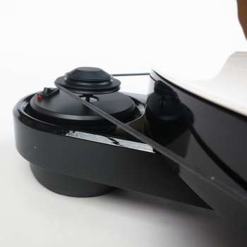 Hi-Fi Pro-ject Rpm 1 Carbon Piano + 2m Red