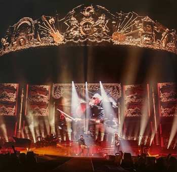 2LP Queen: Live Around The World LTD