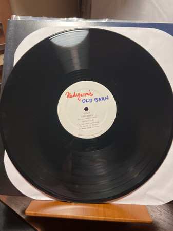 LP Red Yarn: Red Yarn's Old Barn