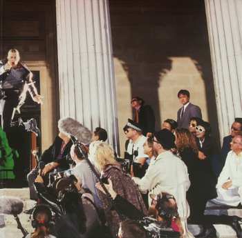 LP Robbie Williams: Life Thru A Lens