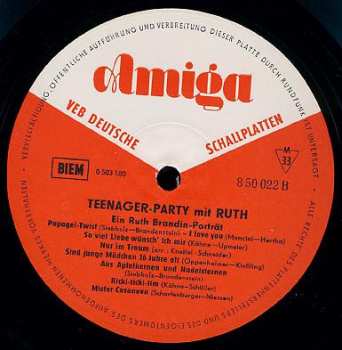 LP Ruth Brandin: Teenager-Party Mit Ruth (Ein Ruth Brandin-Porträt)