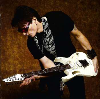 CD Steve Vai: The Story Of Light - Real Illusions: Of A...