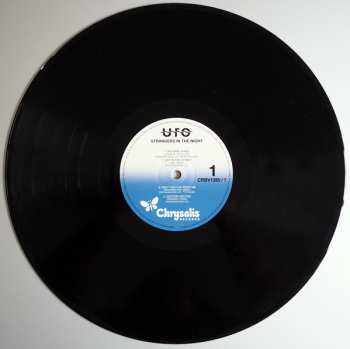 2LP UFO: Strangers In The Night 