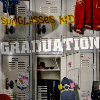 CD Sunglasses Kid: Graduation