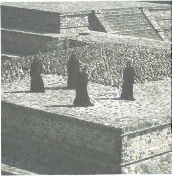 CD Sunn O))): Monoliths & Dimensions
